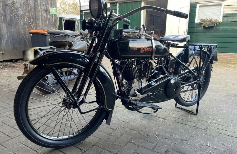 Harley davidson zwart bewerkt